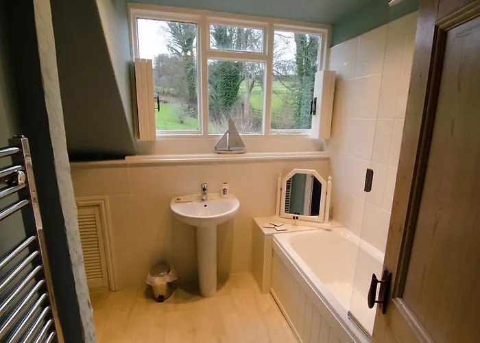 The Woodlands Hotel, Sandsend Уитби