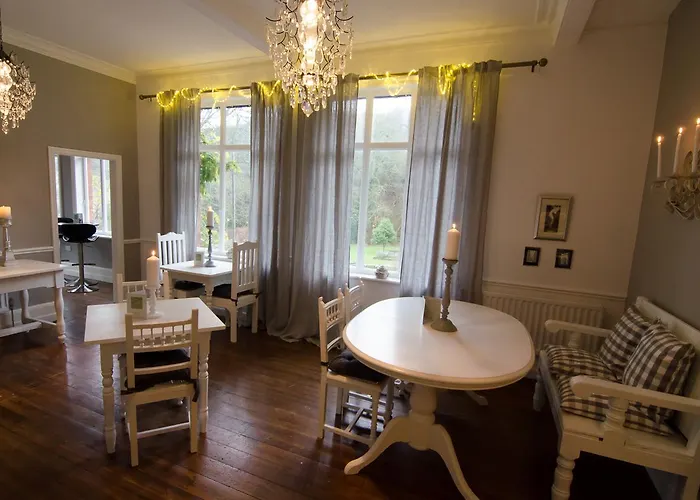 Отель The Woodlands Hotel, Sandsend *