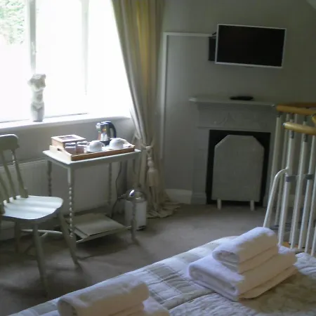 The Woodlands Hotel, Sandsend Hotel *